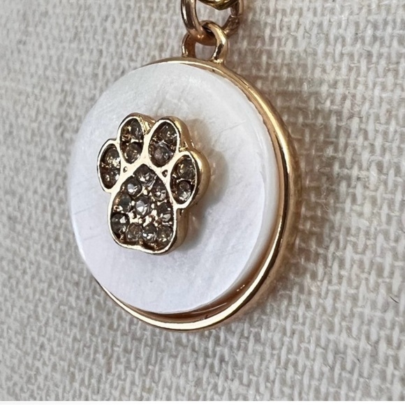 Mother of Pearl Rhinestones Paw Pendant Necklace - Picture 3 of 4
